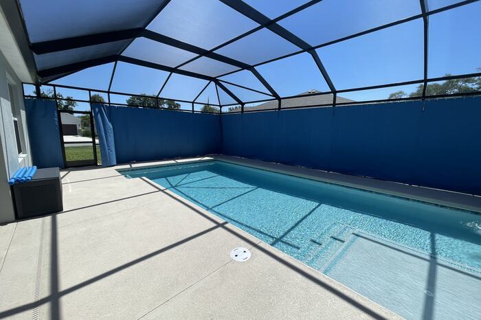 Screened beachside pool in Melbourne Beach, FL on weekly pool service
